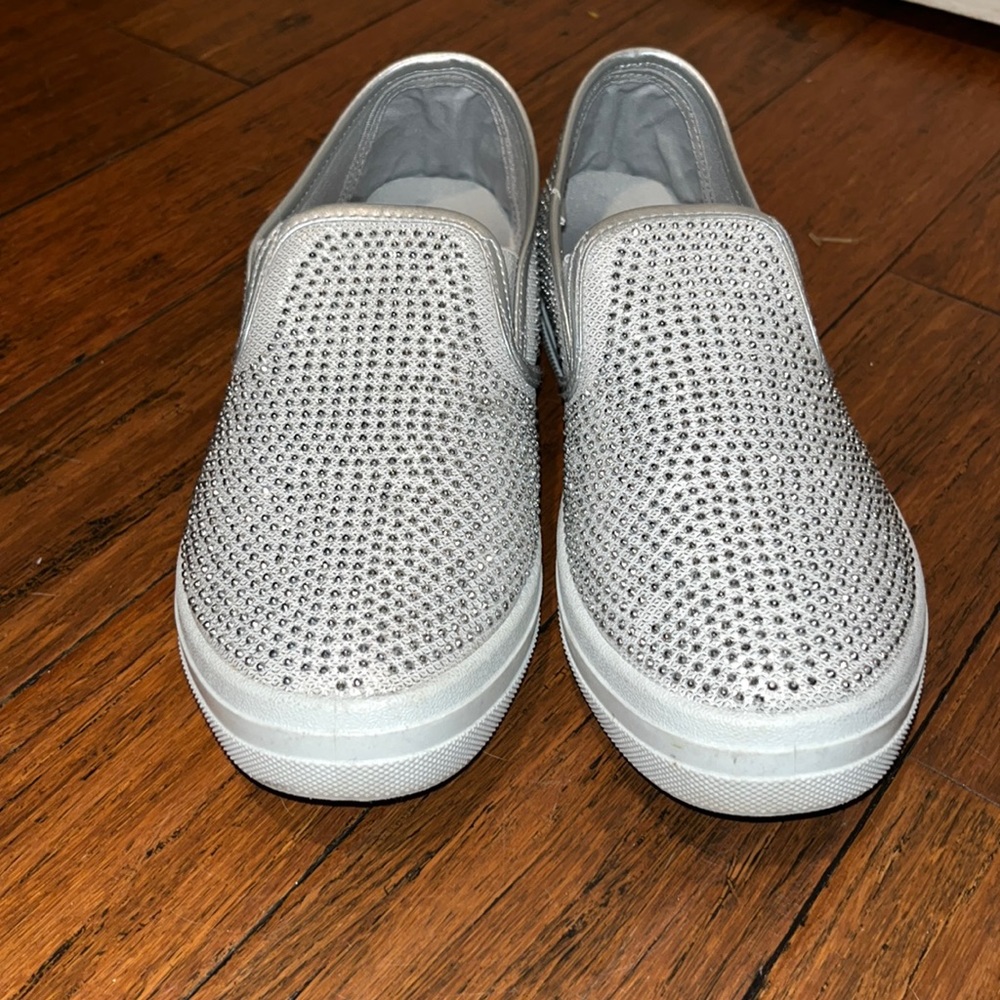 Metropolitan View Women’s Shoes